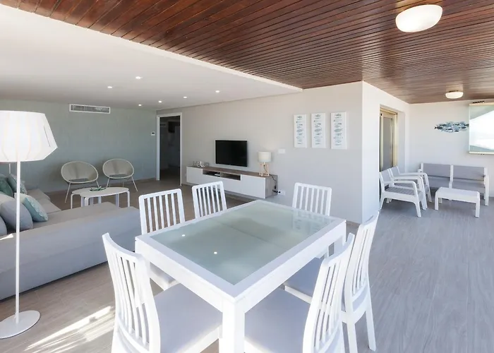 Apartamento Ag Bermudas Deluxe *