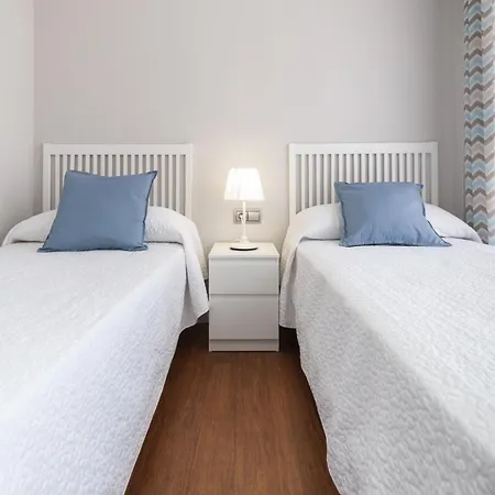 Ag Bermudas Deluxe Apartamento Gandía