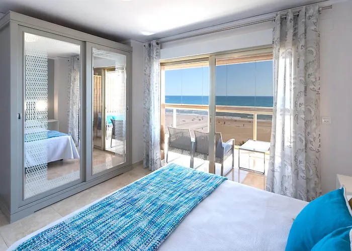Ag Bermudas Deluxe Apartment Gandia
