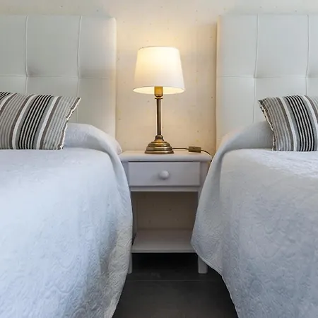 Ag Bermudas Deluxe Apartment *